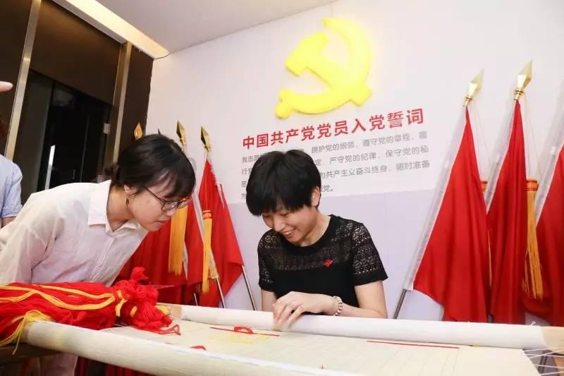 男友对我堂姐很好
